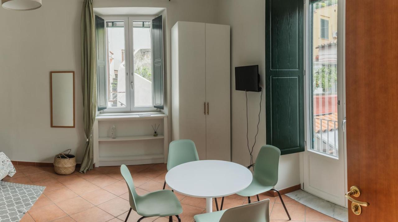 Apartamento Hippocratica Salerno Exterior foto